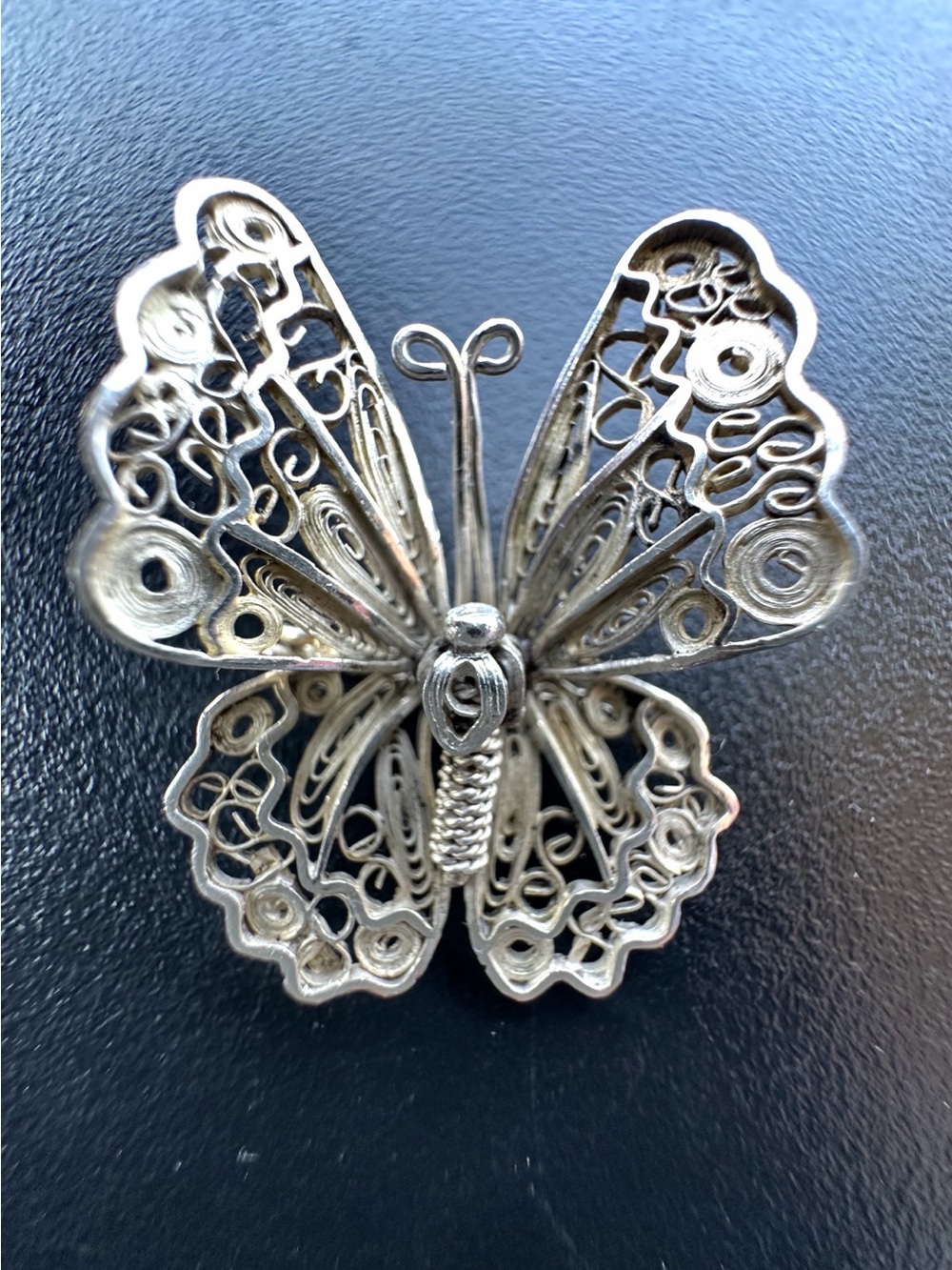 Vintage 925 sterling silver filigree butterfly brooch